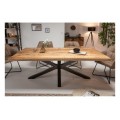 Industriálny jedálenský stôl Comedor z masívneho dreva a čiernymi prekríženými nohami