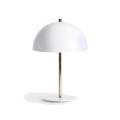 Dizajnová art deco nočná lampa Ragazzia bielo-zlatej farby z kovu