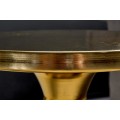 Art deco okrúhly príručný stolík Nalia zlatej farby s konštrukciou z kovu 40cm