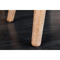 Dizajnová elegantná lavica Karen so zamatovým béžovým poťahom a drevenými nožičkami 90cm