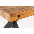 Industriálny jedálenský stôl Freya z masívneho dreva s čiernymi prekríženými nohami z kovu 300cm