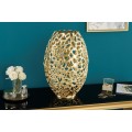 Zlatá dizajnová váza Hoja s kovovou sieťovitou konštrukciou v art deco štýle