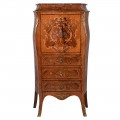Barokový sekretár Dolce II z hnedého dreveného masívu s intarziou a uzavretým úložným priestorom s kovovým zdobením 132cm