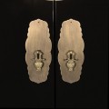 Luxusná vintage skriňa Kolorida z masívneho dreva v čiernom prevedení s poličkami a dvierkami 200cm