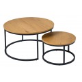 Dizajnový set dvoch okrúhlych konferenčných stolíkov Nadja s hnedou drevenou povrchovou doskou a čiernou konštrukciou z kovu