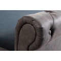 Chesterfield manželsk&aacute; posteľ Gambino s tmavosiv&yacute;m čal&uacute;nen&iacute;m z mikrovl&aacute;kna 180x200cm