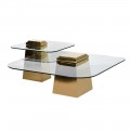 Luxusný art-deco príručný stolík Kelly štvorcového tvaru s asymetricky umiestnenou vrchnou doskou zlatá 65 cm 