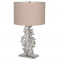 Luxusná dizajnová stolová lampa Lara s podtavou s koralovým motívom v chrómovej striebornej farbe a s béžovým okrúhlym tienidlom