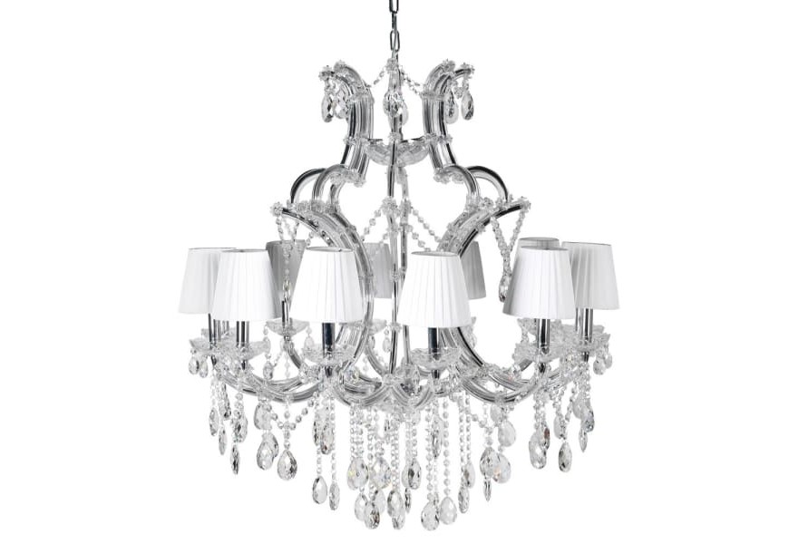 Luxusný luster Seminole s kovovou konštrukciou s krištáľovým zdobením a bielymi tienidlami