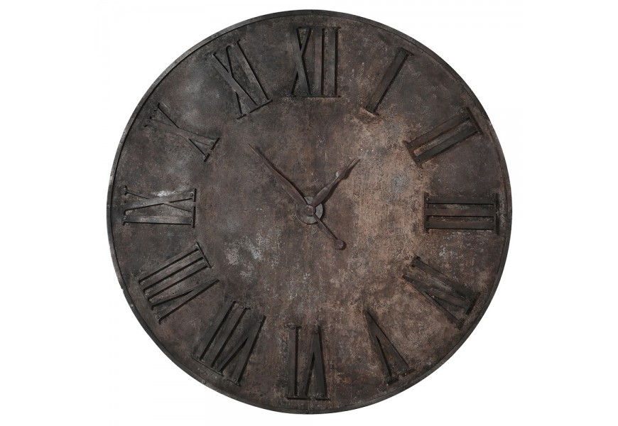 Veľké luxusne vintage nástenné hodiny s kovovými rímskymi číslami z kovovej konštrukcie s efektom hrdze v čiernej farbe