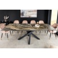 Rozkladací obdĺžnikový jedálenský stôl Ceramia s vrchnou doskou s mramorovým dizajnom a prekríženými nohami čierna hnedá 180 cm