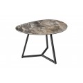 Moderný konferenčný stolík Ceramia v zaoblenom trojuholníkovom tvare s čierno hnedou vrchnou doskou s mramorovým dizajnom 70 cm