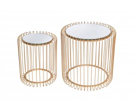 Art deco set okrúhlych konferenčných stolíkov Esme so zrkadlovou vrchnou doskou a zlatou lineárnou podstavou 46 cm