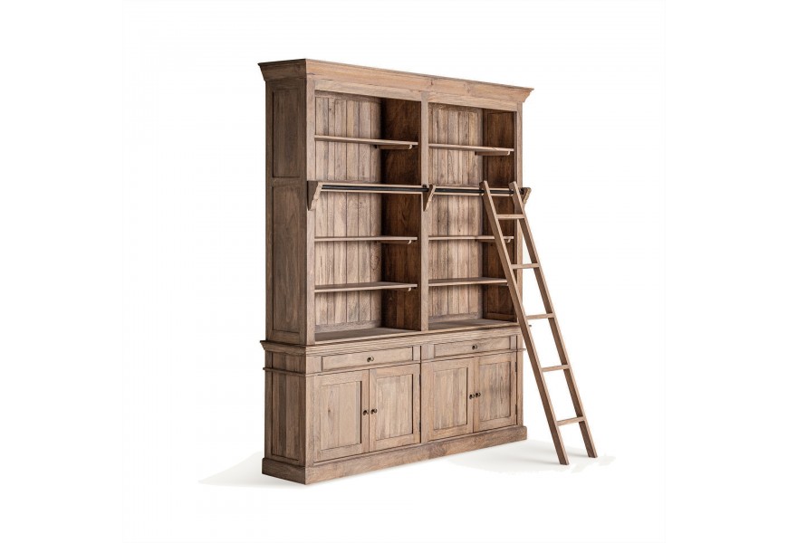 Luxusná vidiecka knižnica Constantine s policami a rebríkom zo svetlo hnedého masívneho mangového dreva so štvordverovým úložným priestorom a dvomi zásuvkami v spodnej časti