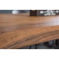 Industriálny medovo hnedý obdĺžnikový jedálenský stôl Mammut s vrchnou doskou z masívneho akáciového dreva 200 cm