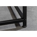 Dizajnový konzolový stolík v industriálnom štýle z kolekcie Industria Durante v čiernej farbe s úložným priestorom pod doskou
