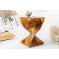 Dizajnový príručný stolík zo suarového tropického lakovaného dreva v tmavo hnedej farbe v atypickom tvare z masívneho exotického dreva v medovo hnedej farbe