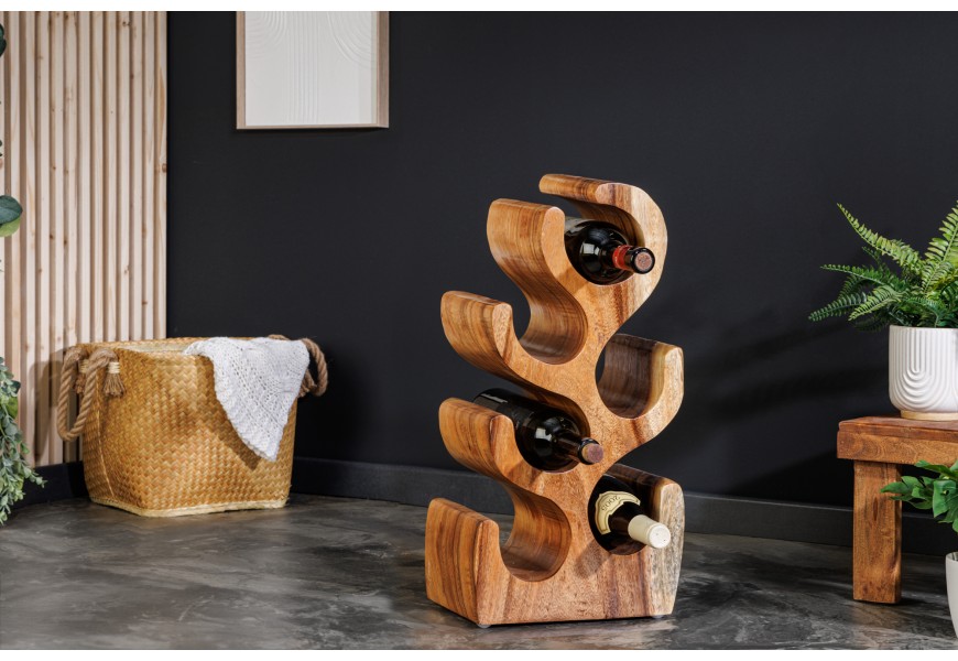 Dizajnový stojan na víno Milena z exotického lakovaného dreva Suar 50 cm