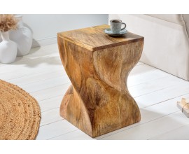 Dizajnová prírodná hnedá stolička Twist z mangového dreva s jednou zatočenou masívnou nohou