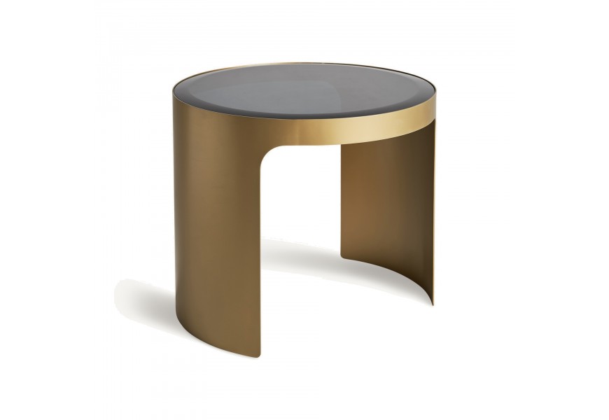 Luxusný art deco zlato čierny príručný stolík Moneo s nepriehľadnou sklenou vrchnou doskou a kovovou podstavou s dvomi širokými nožičkami