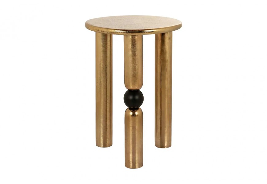 Dizajnový art deco okrúhly zlatý príručný stolík Bullet  s tromi nožičkami a s čiernym guľatým akcentom z kovu