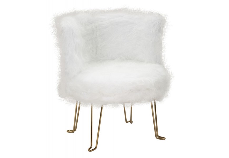 Glamour kreslo Menia v okrúhlom tvare s eko kožušinou v bielej farbe s nožičkami z kovu v zlatej farbe