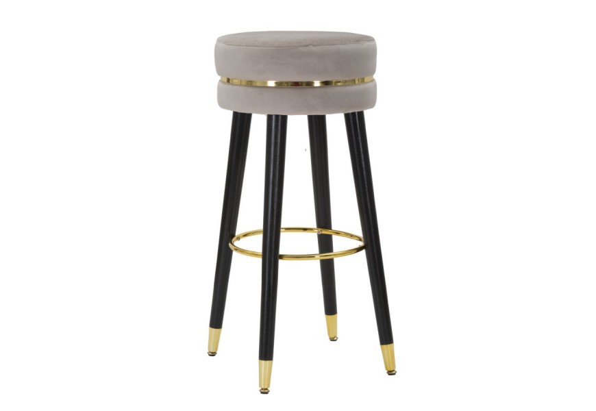 Art deco glamour barová stolička Laurentia s čalúnením v sivej zamatovej farbe a okrúhlym sedadlom so zlatým detailom a nožičkami v čiernej farbe so zlatými koncovkami z kovu