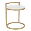 Dizajnový art deco biely príručný stolík Aurelia okrúhleho tvaru s mramorovým vzorom so zlatou konštrukciou s patinovaným efektom