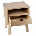 Škandinávsky masívny nočný stolík Bergen hnedej farby z dreva mindi s jednou zásuvkou a otvorenou policou 55 cm