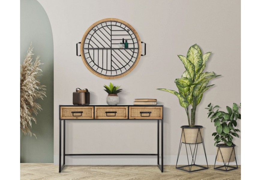 Moderná etno zostava nábytku do chodby Herringbone v čiernej a hnedej farbe s konzolovým stolíkom s tromi zásuvkami s ratanovým výpletom so vzorom rybej kosti a dizajnovou okrúhlou policou a sadou dvoch dekoračných kvetináčov