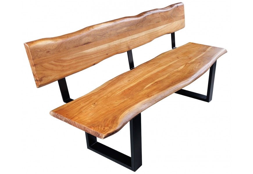 Industriálna masívna lavica Bronx z medovo hnedého akáciového dreva s čiernou kovovou konštrukciou s nohami v tvare U a sedacou časťou aj operadlom s organickou hranou