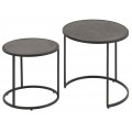 Industriálna sada konferenčných stolíkov Tenebra s tmavo sivými doskami s efektom prírodného kameňa na čiernej kovovej konštrukcii s okrúhlou podstavou