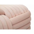 Moderná obdĺžniková zamatová dvojmiestna čalúnená ružová taburetka Nodo v tvare pleteného klbka 90 cm