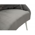Dizajnová art deco sedačka Cally s dvomi vankúšmi so zamatovým sivým poťahom a chrómovými nohami 137 cm