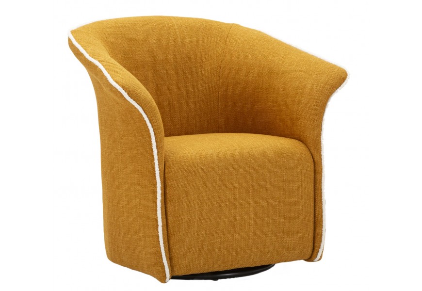 Dizajnové klubové kreslo Merlon s otočnou funkciou s čiernou kovovou podstavou a poťahom z textilu v oranžovej farbe s prešívaným lemom v bielej farbe