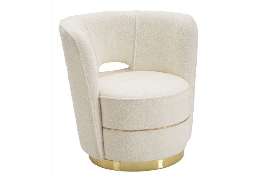 Art deco dizajnové kreslo Claria s oblým operadlom s elegantným výrezom poťahom z krémovej látky bouclé so zlatou okrúhlou podstavou
