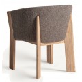Luxusná škandinávska jedálenská stolička Naria s látkovým poťahom v hnedom odtieni taupe a dubovými nožičkami 75 cm