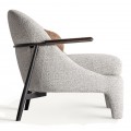 Luxusné atypické industriálne sivé kreslo Bilod s hnedým obdĺžnikovým vankúšom a kovovu čiernou konštrukciou 88 cm