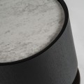 Luxusný okrúhly masívny čierny príručný stolík Lery s vrchnou sklenenou doskou s keramickou bielou výplňou 50 cm