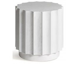 Luxusný art deco okrúhly biely príručný stolík Zarina s betónovým efektom s vrúbkovaním a štrukturovaným povrchom 50 cm