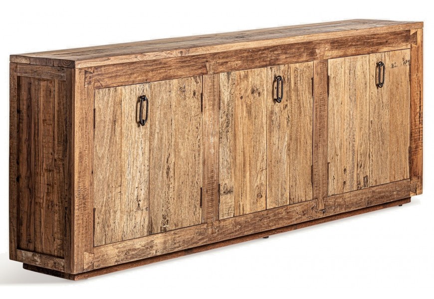 Luxusný koloniálny príborník Goz v obdĺžnikovom tvare z masívneho dreva v hnedej farbe so šiestimi dvierkami s kovovými úchytkami v okrúhlom tvare s výraznou štruktúrou