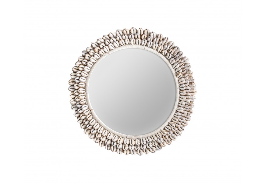 Luxusné etno okrúhle nástenné zrkadlo Ferias s mušľovým bielym rámom 102 cm
