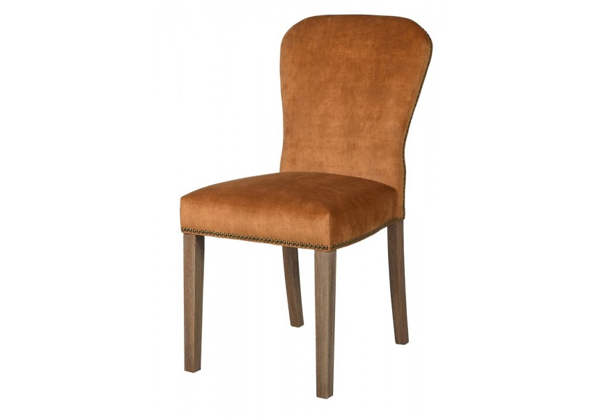 Štýlová koloniálna čalúnená jedálenská stolička Zorana so zamatovým hnedo oranžovým poťahom a hnedými masívnymi nožičkami 92 cm