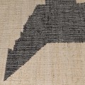 Luxusný etno obdĺžnikový koberec Kelin z juty s čiernou potlačou s hnedo béžovým podkladom 300 cm 