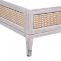 Luxusná vintage obdĺžniková posteľ Maribel s vysokým čelom s bielou patinou s ratanovým viedenským výpletom 212 cm