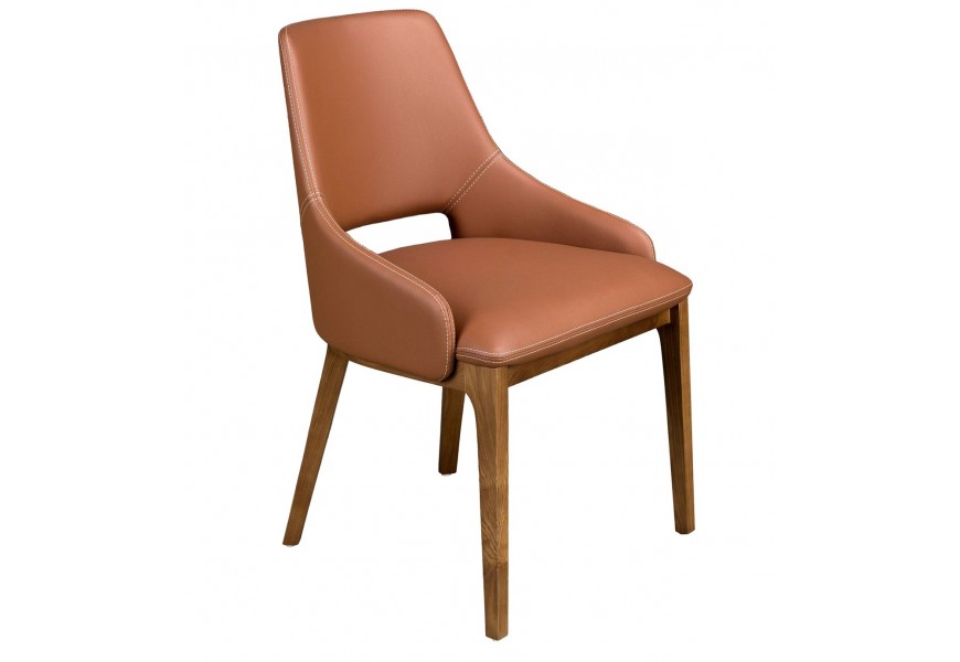 Luxusná kožená jedálenská stolička Vita Naturale s keyhole dizajnom opierky s výrezom s poťahom z ekokože v koňakovej hnedej farbe a nožičkami z dreva v orechovej hnedej farbe