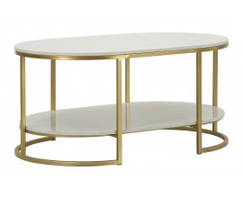 Art deco oválny konferenčný stolík Auria s bielym mramorovým dizajnom so zlatou kovovou konštrukciou a odkladacou policou 90 cm