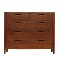 Luxusná masívna mahagónová komoda Liberia s piatimi zásuvkami s minimalistickými úchytkami v hnedej farbe 110 cm
