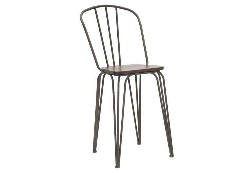Industriálna jedálenská stolička Glady s kovovou konštrukciou v tmavosivej farbe a sedadlom z hnedého masívneho dreva v štvorcovom tvare s oblými rohmi