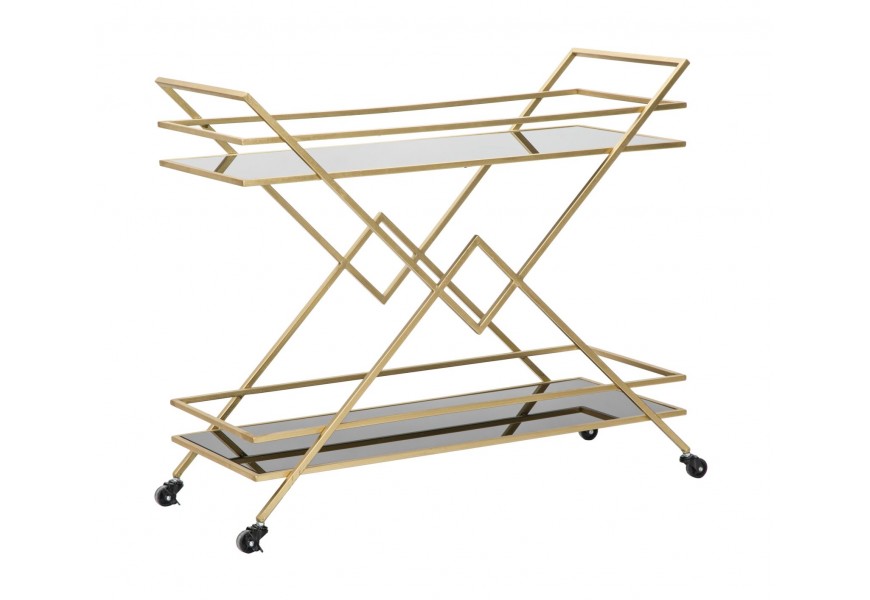 Dizajnový glamour čierno zlatý servírovací vozík Triangolo Oro s dvomi obdĺžnikovými policami zo skla s konštrukciou z kovu v zlatej farbe s geometrickým motívom trojuholníkov